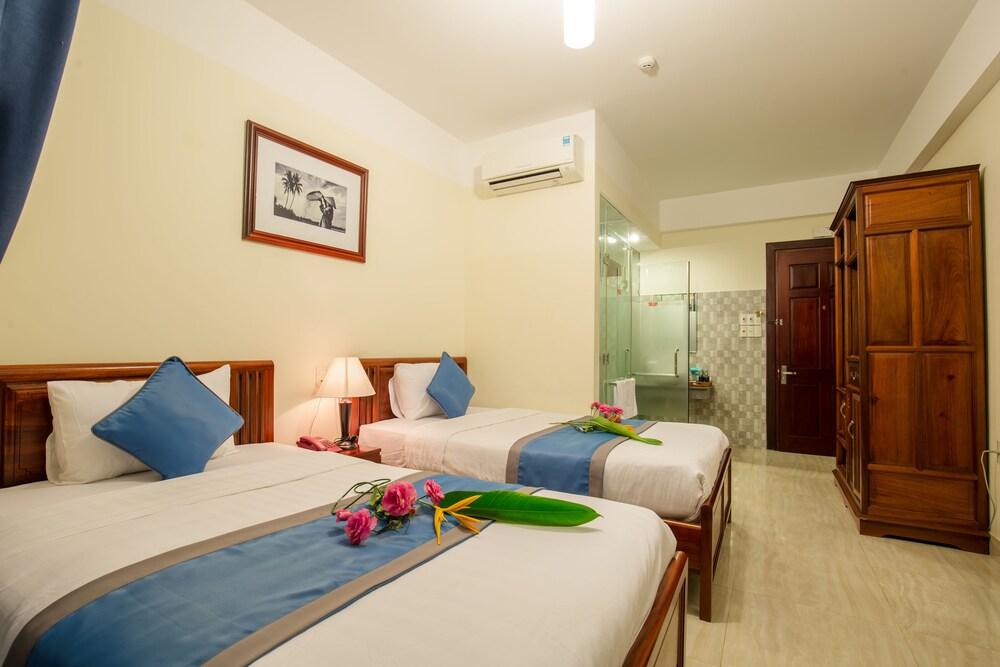 Prince Hotel Hoi An Eksteriør billede