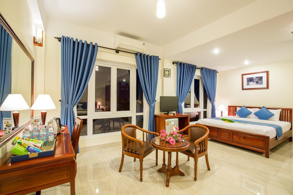 Prince Hotel Hoi An Eksteriør billede