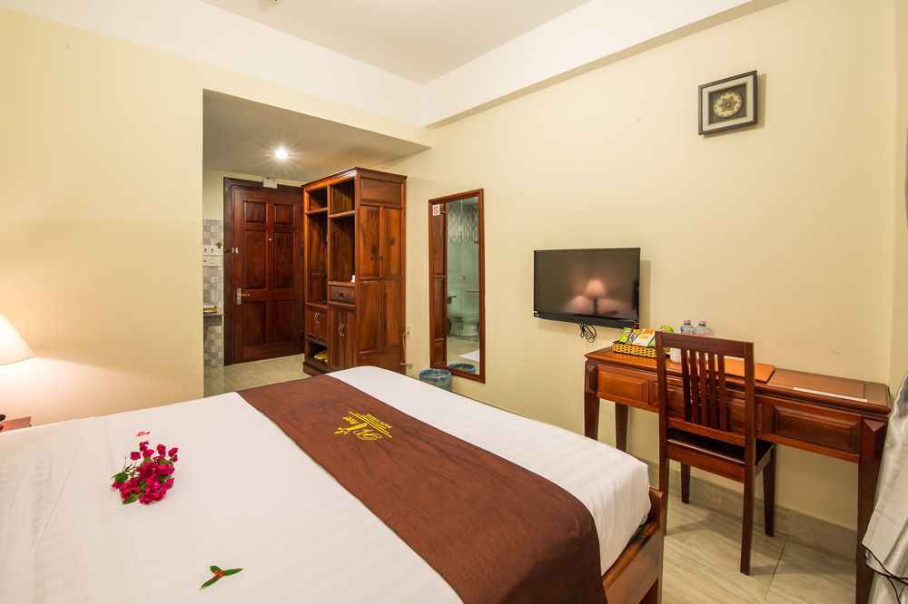 Prince Hotel Hoi An Eksteriør billede