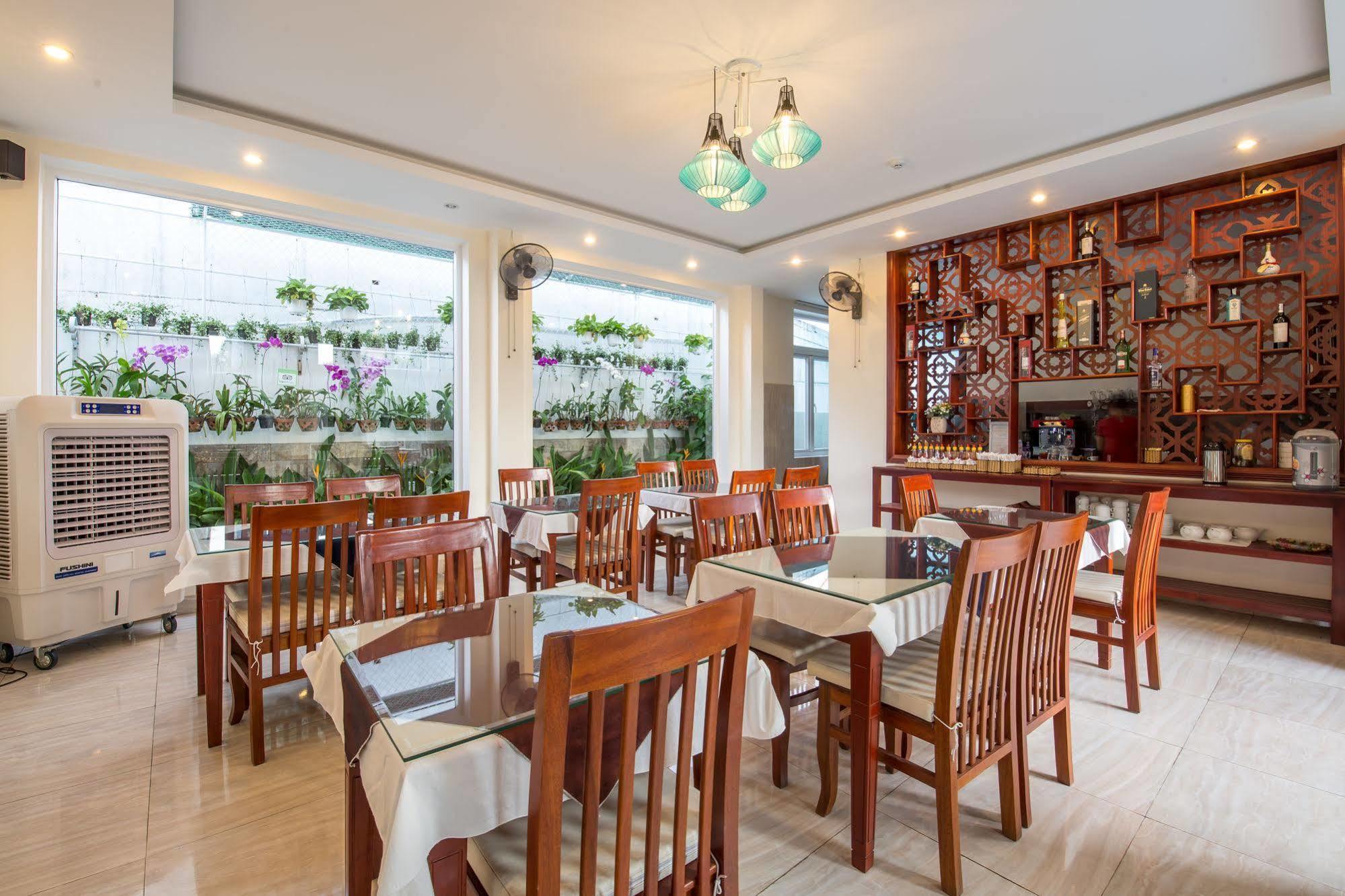 Prince Hotel Hoi An Eksteriør billede